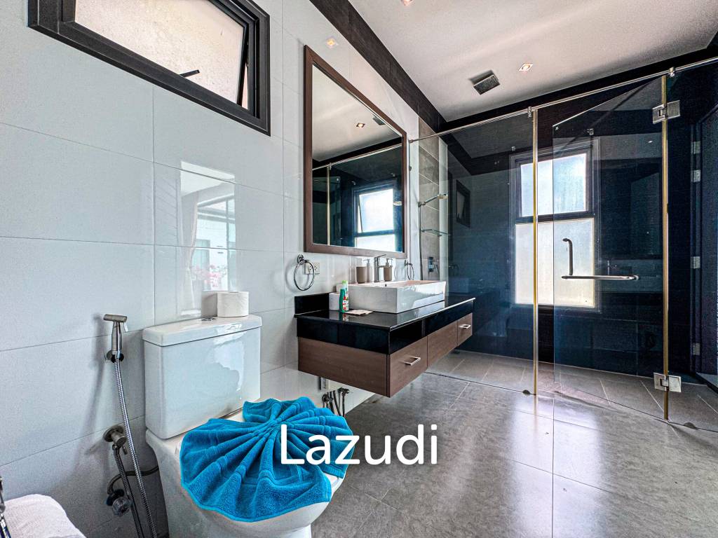 Modern Luxury Villa in Rawai Phuket for Sale