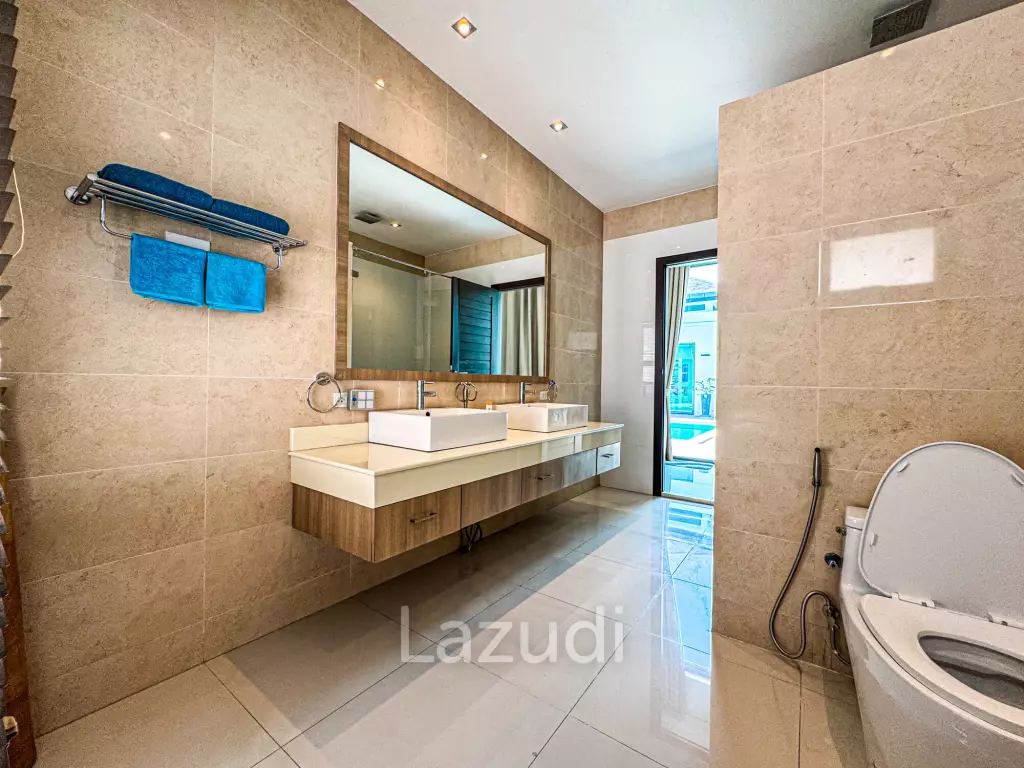 Modern Luxury Villa in Rawai Phuket for Sale