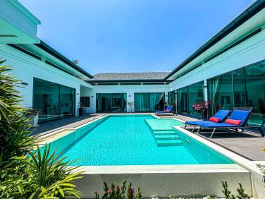 Modern Luxury Villa in Rawai Phuket for Sale
