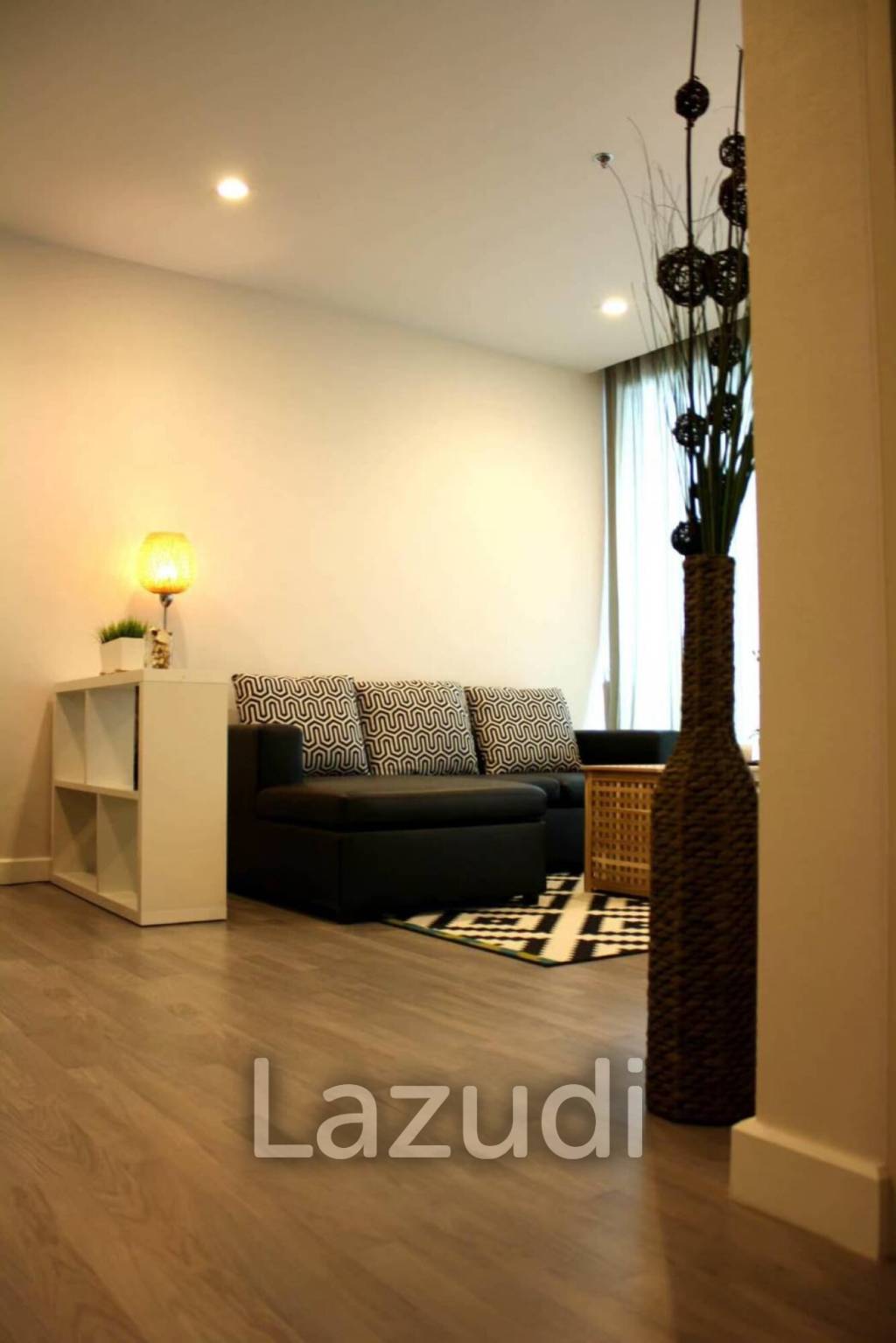 2 Bed 2 Bath 89 SQ.M. The Room BTS Wongwianyai