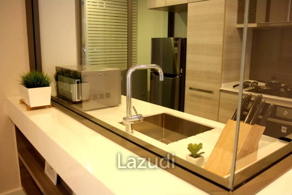 2 Bed 2 Bath 89 SQ.M. The Room BTS Wongwianyai