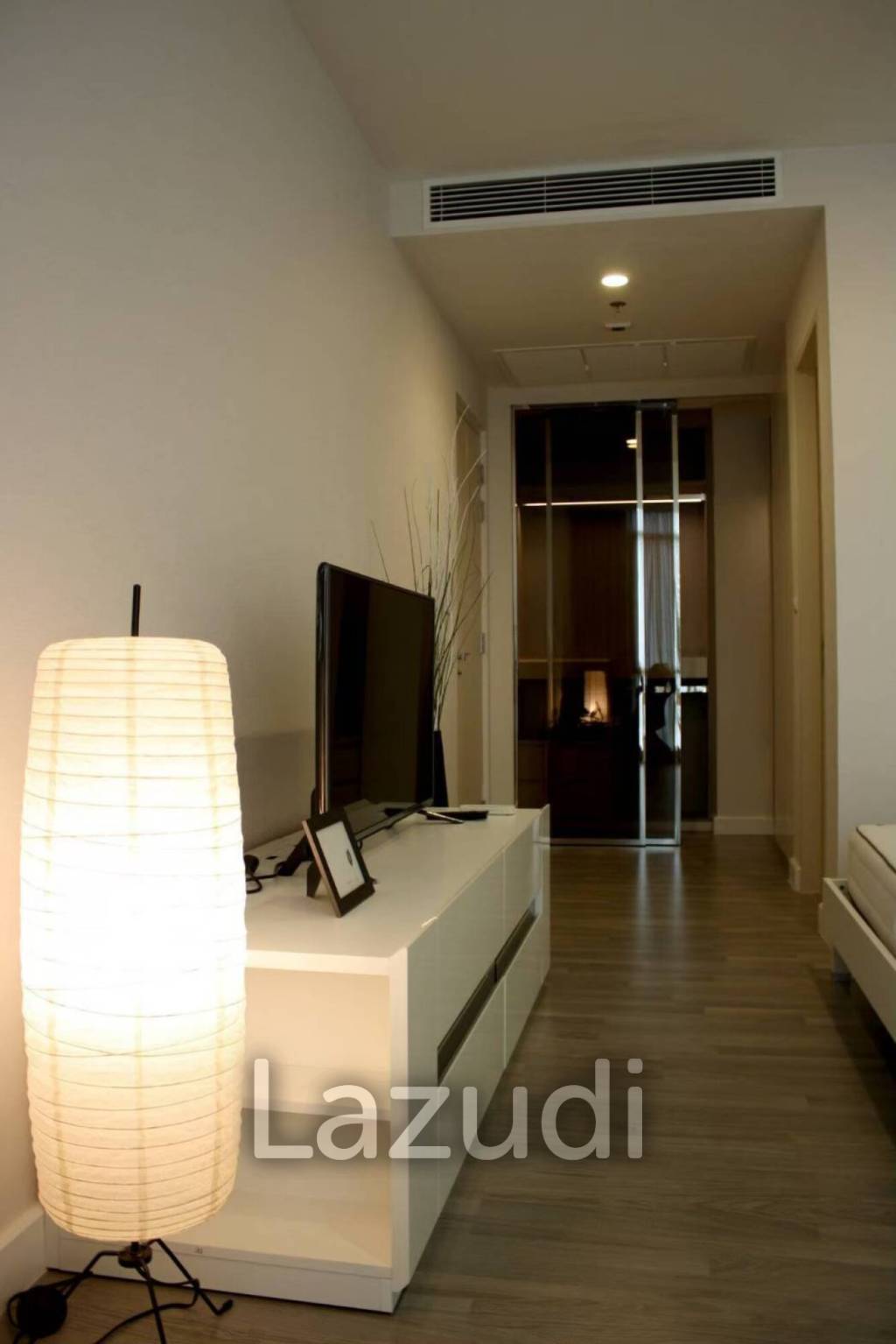 2 Bed 2 Bath 89 SQ.M. The Room BTS Wongwianyai