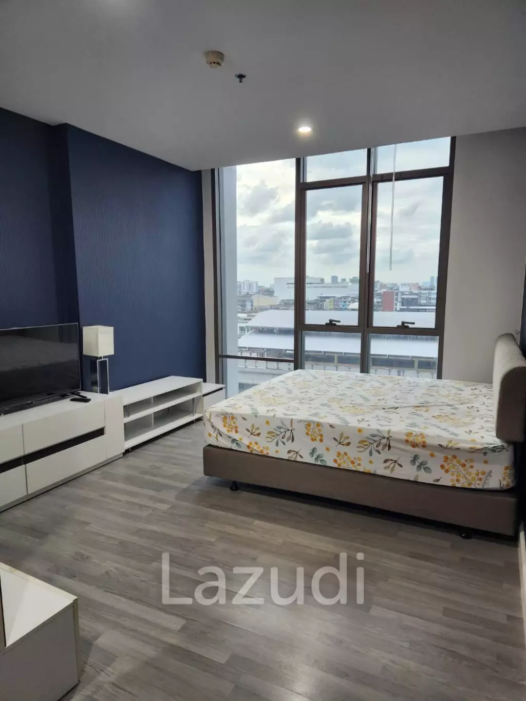 2 Bed 2 Bath 89 SQ.M. The Room BTS Wongwianyai