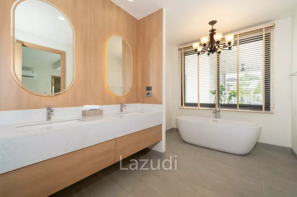 Family-Friendly Luxury 4 bed Pool Villa in Phuket