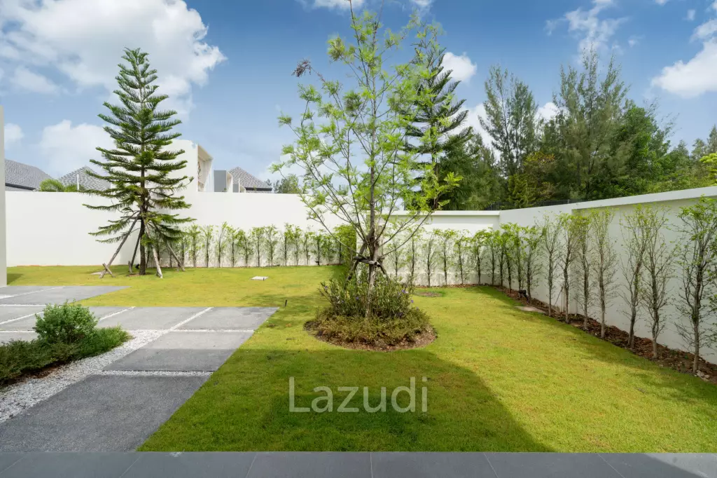 Family-Friendly Luxury 4 bed Pool Villa in Phuket