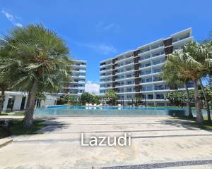 THE SEA CONDOMINIUM : 2 Bed condo near the Beach