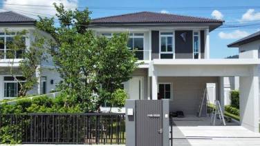 3 Bedroom House For Sale At Siwalee Ratchada