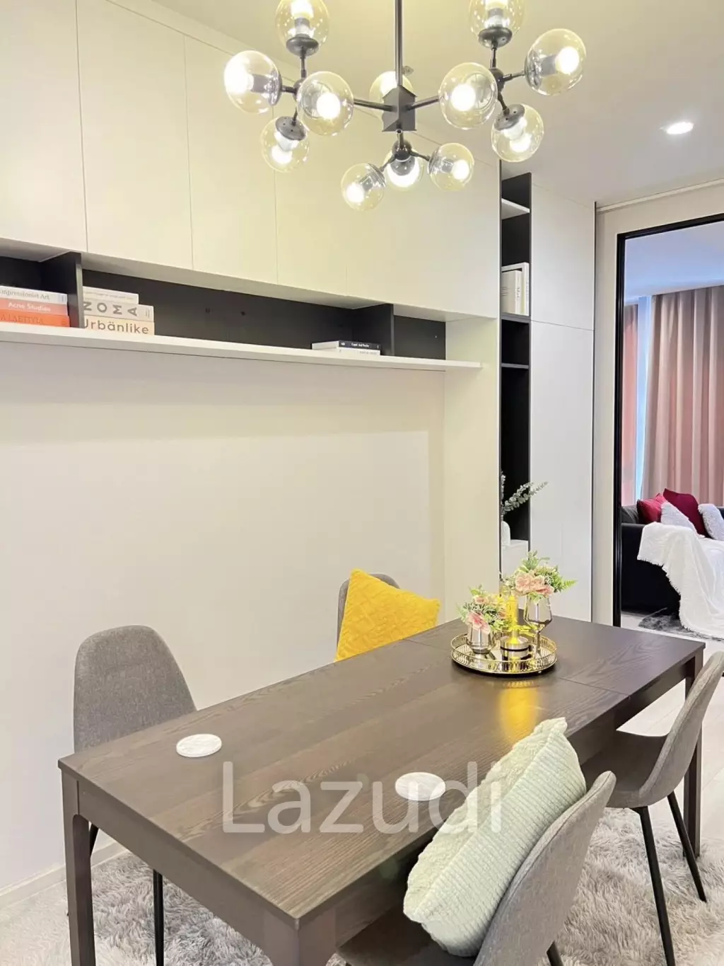 1 Bedroom 1 Bathroom 55 SQ.M Noble Ploenchit