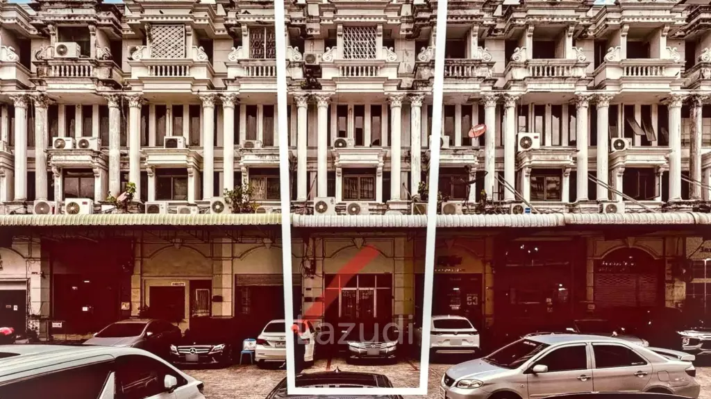 Premium Retail Space in Khlong Toei Bangkok