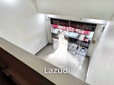 Premium Retail Space in Khlong Toei Bangkok