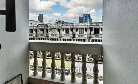 Premium Restaurant in Khlong Toei Bangkok