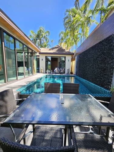 Peaceful 4-bedroom pool villa in Rawai