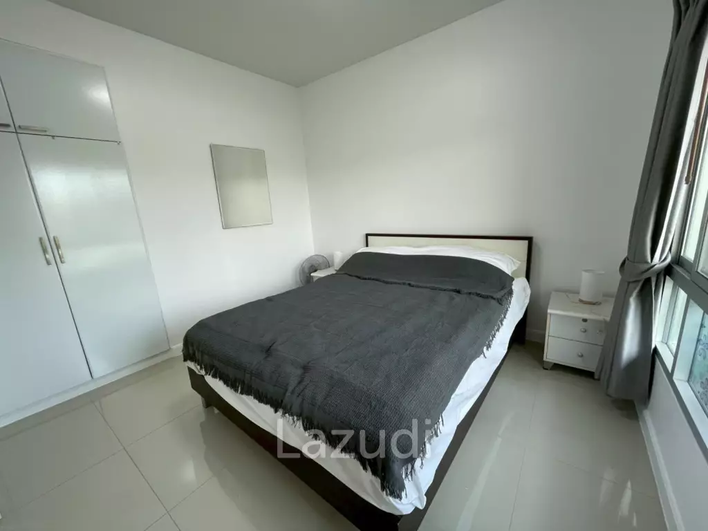 Flame Tree Residences: 1 Bedroom 1 bath city center