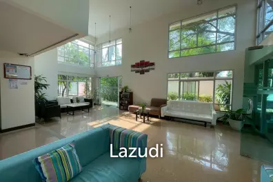 Flame Tree Residences: 1 Bedroom 1 bath city center