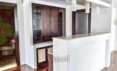 3 Bed 2 Bath 292 SQ.M Prime Mansion Promphong