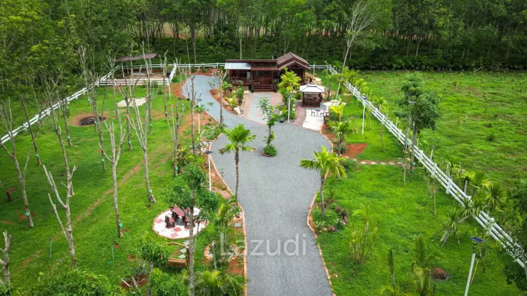 Charming 2-Bedroom Detached Home in Nong Thale