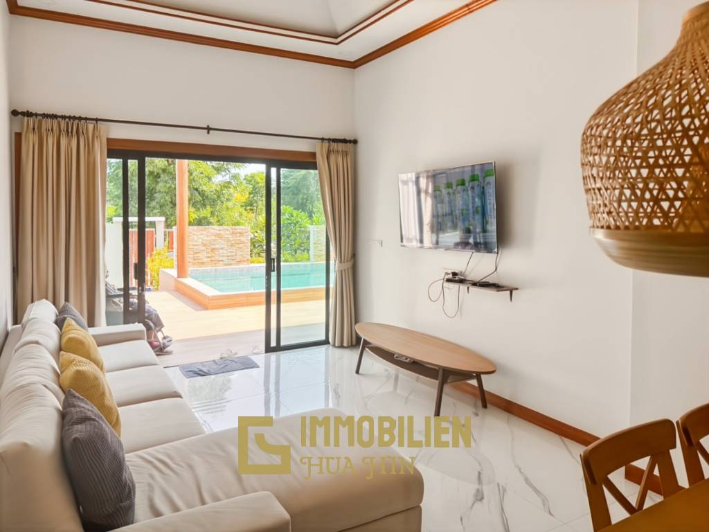 Baan Thongsuk Villa, Pak Nam Pran: 4 chambres à coucher villa avec piscine