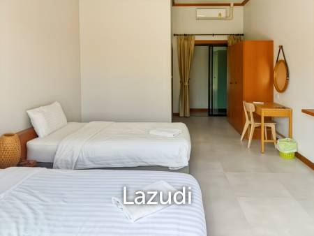4-Bedroom Villa with Pool in Baan Thongsuk Villa, Pak Nam Pran