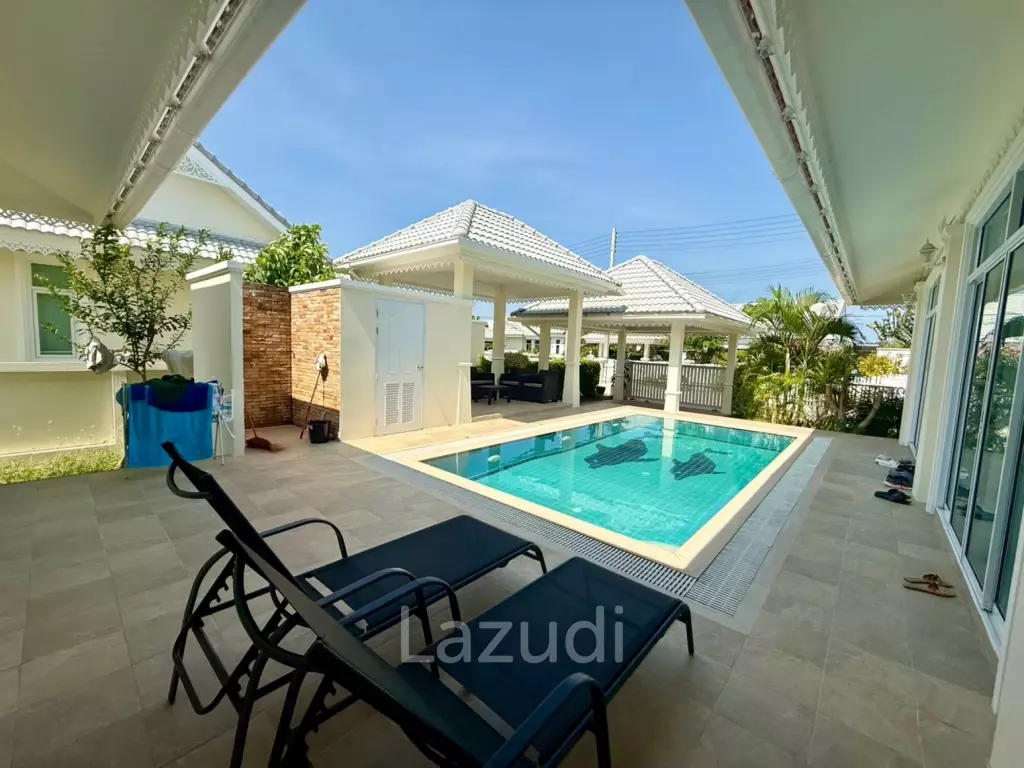 Nice Breeze 8 Pool Villa – 3 Bedrooms, 2 Bathrooms with European Kitchen in Cha-Am