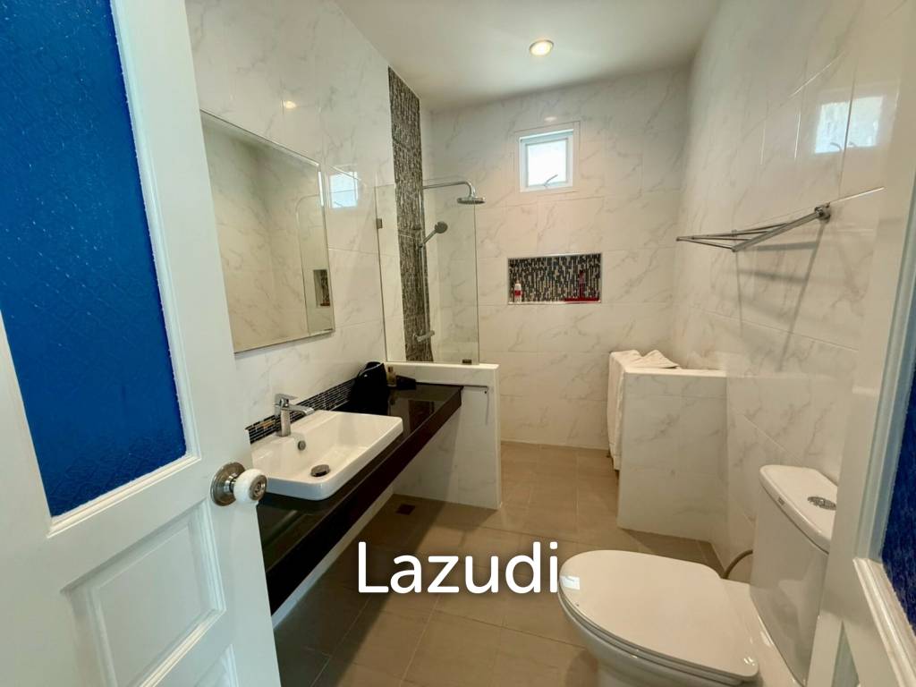 Nice Breeze 8 Pool Villa – 3 Bedrooms, 2 Bathrooms with European Kitchen in Cha-Am