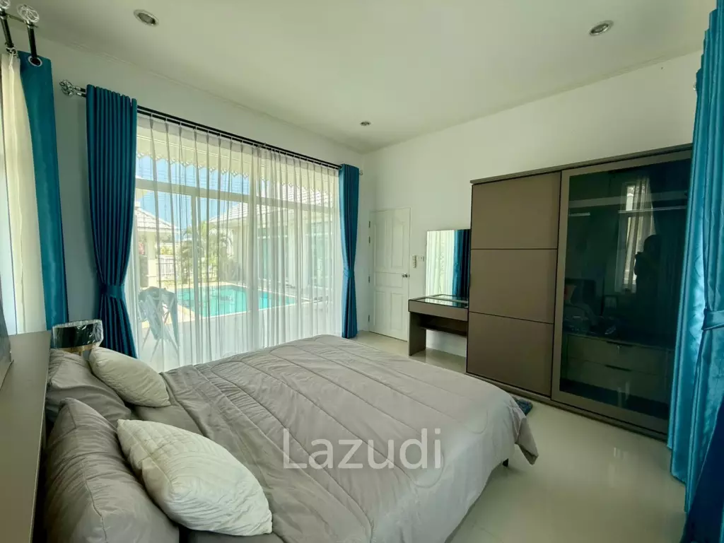 Nice Breeze 8 Pool Villa – 3 Bedrooms, 2 Bathrooms with European Kitchen in Cha-Am