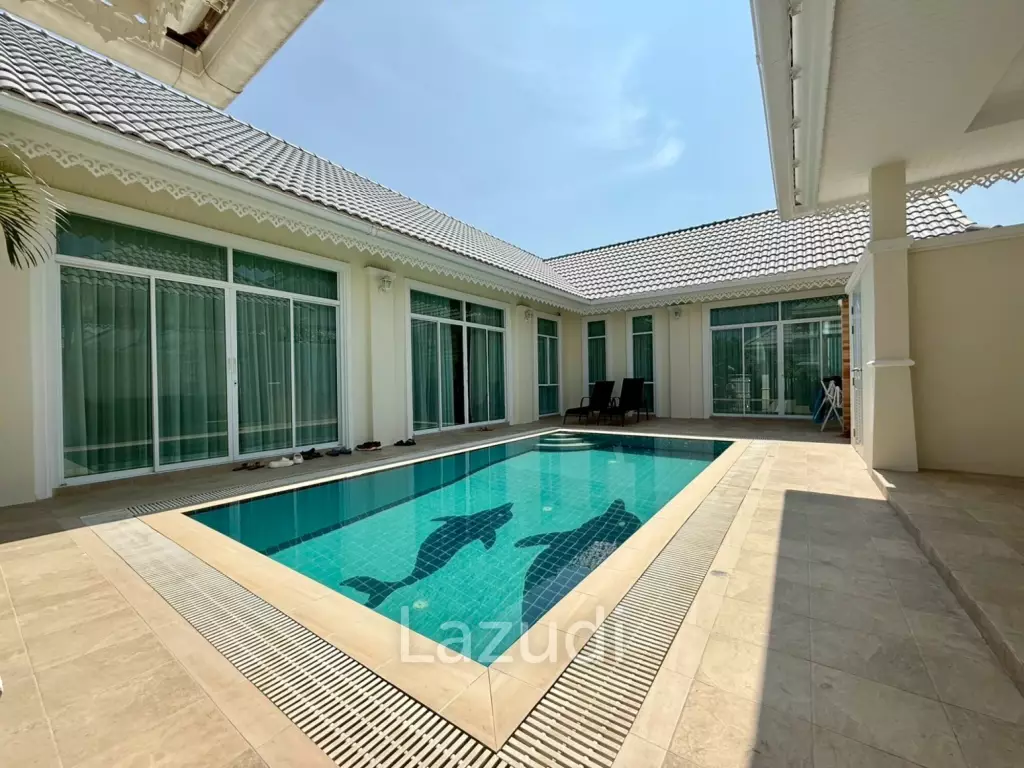 Nice Breeze 8 Pool Villa – 3 Bedrooms, 2 Bathrooms with European Kitchen in Cha-Am