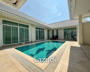 Nice Breeze 8 Pool Villa – 3 Bedrooms, 2 Bathrooms with European Kitchen in Cha-Am