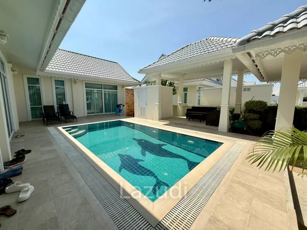 Nice Breeze 8 Pool Villa – 3 Bedrooms, 2 Bathrooms with European Kitchen in Cha-Am