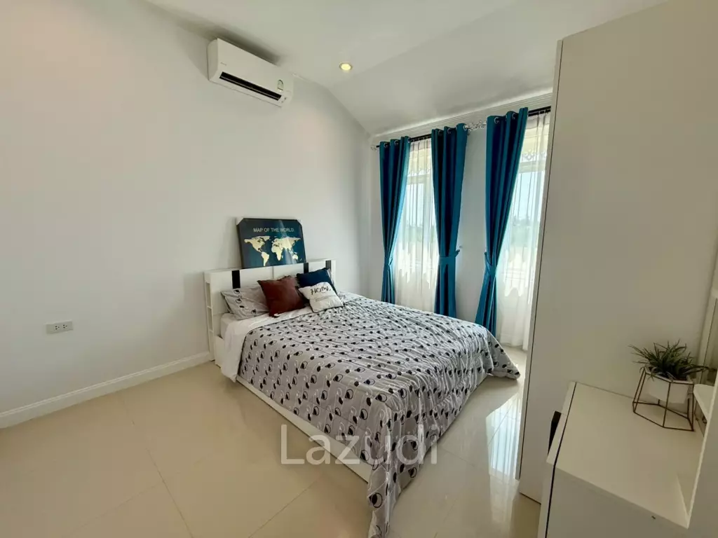 Nice Breeze 8 Pool Villa – 3 Bedrooms, 2 Bathrooms with European Kitchen in Cha-Am