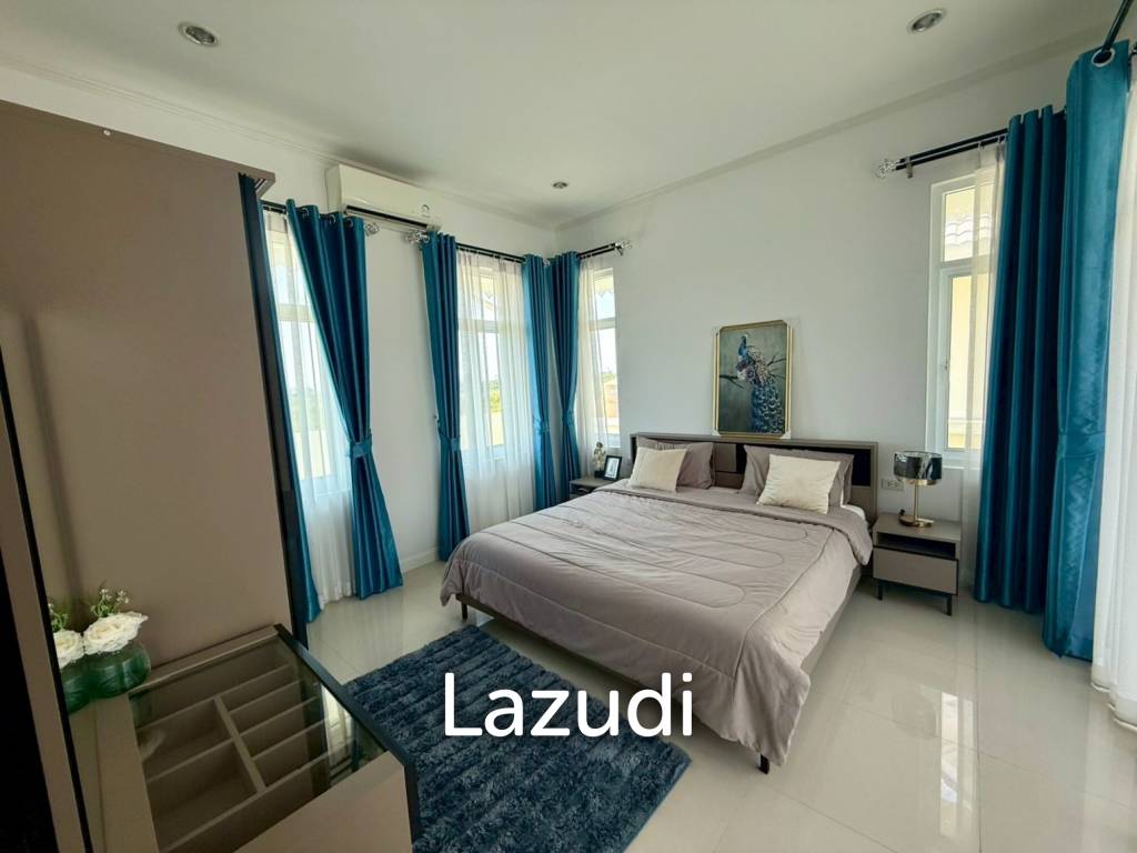 Nice Breeze 8 Pool Villa – 3 Bedrooms, 2 Bathrooms with European Kitchen in Cha-Am