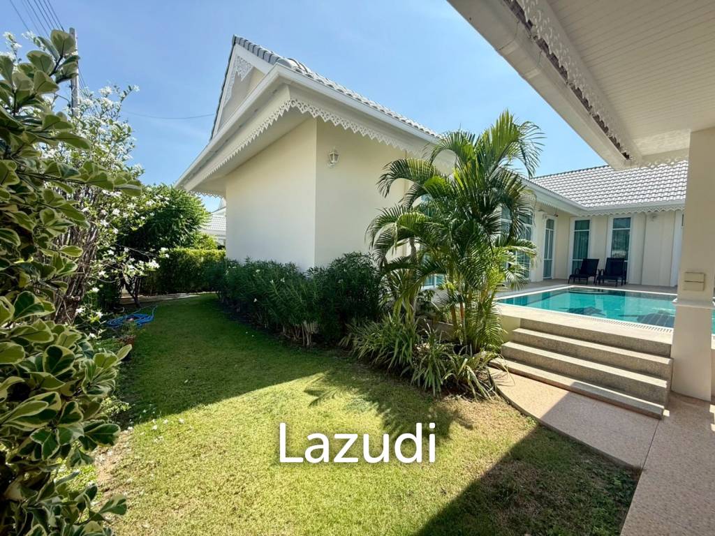 Nice Breeze 8 Pool Villa – 3 Bedrooms, 2 Bathrooms with European Kitchen in Cha-Am