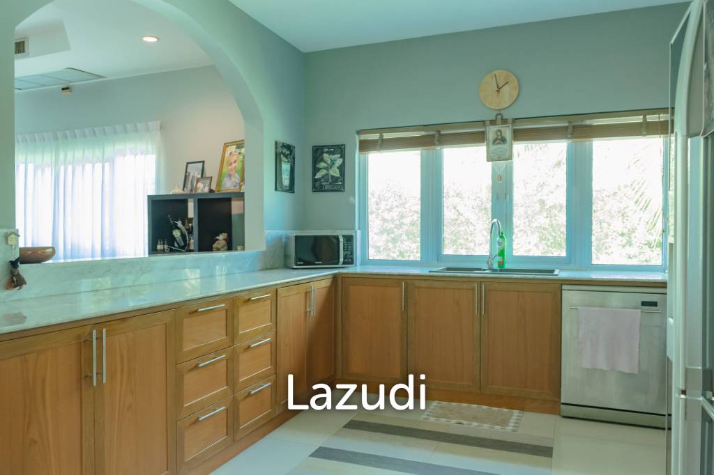 868 Sqm 3 Bed 3 Bath Villa For Sale