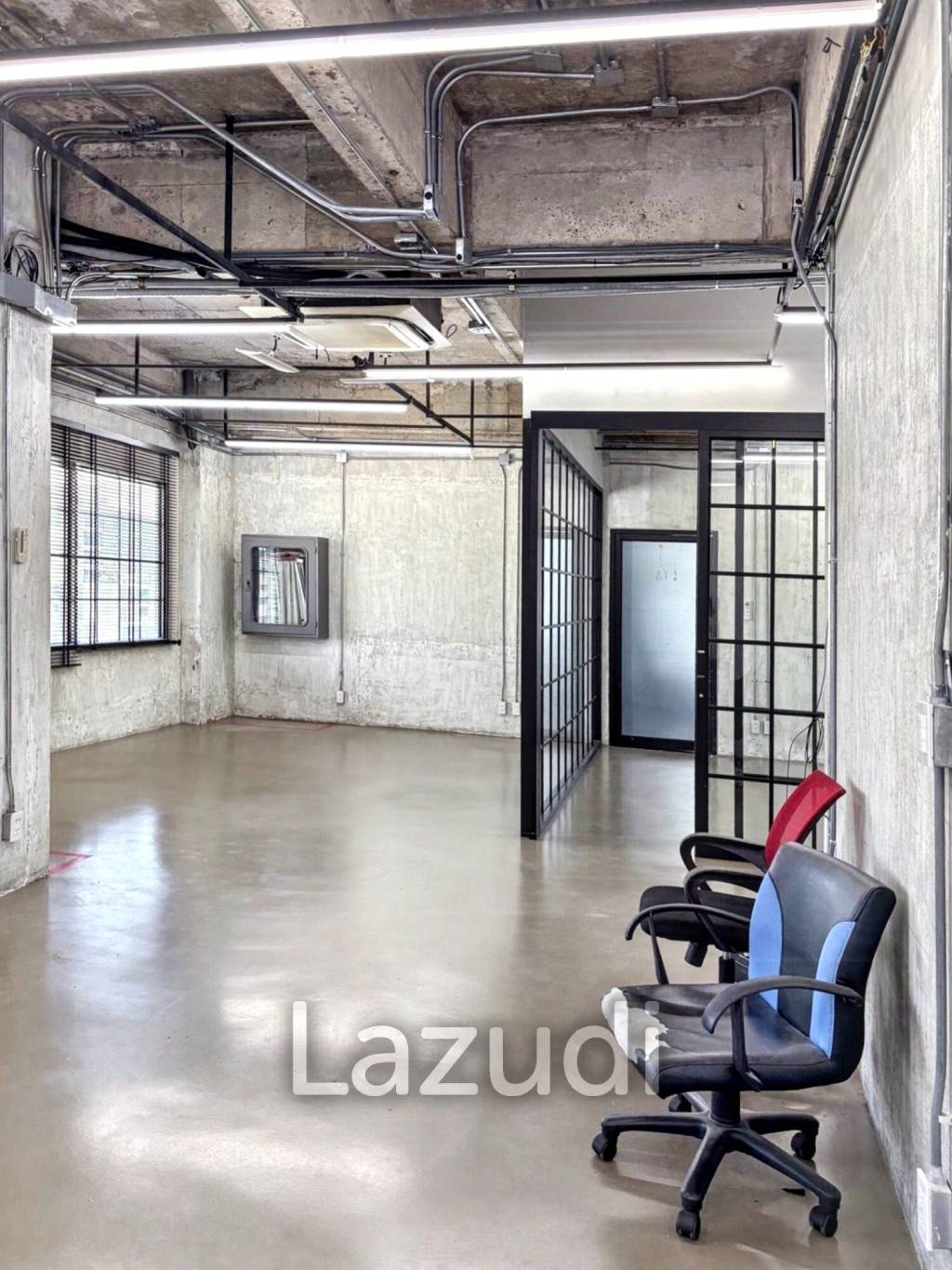 Luxury Industrial Office in Khlong Toei Bangkok