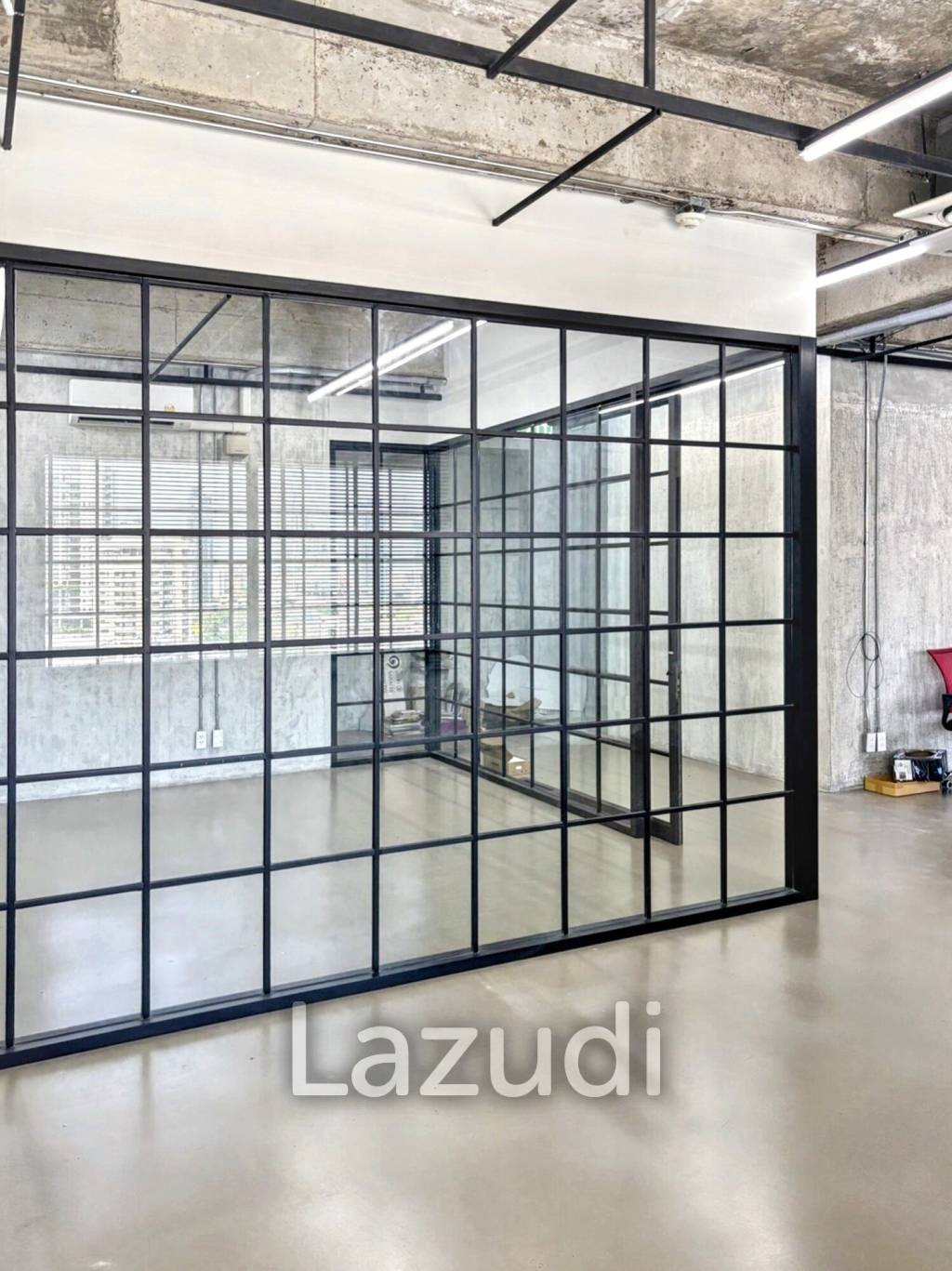 Luxury Industrial Office in Khlong Toei Bangkok