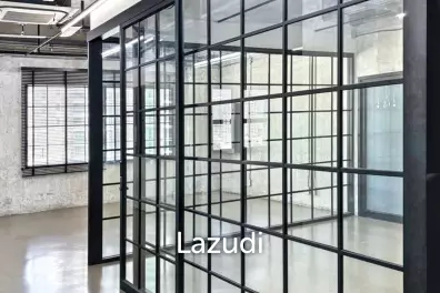 Luxury Industrial Office in Khlong Toei Bangkok