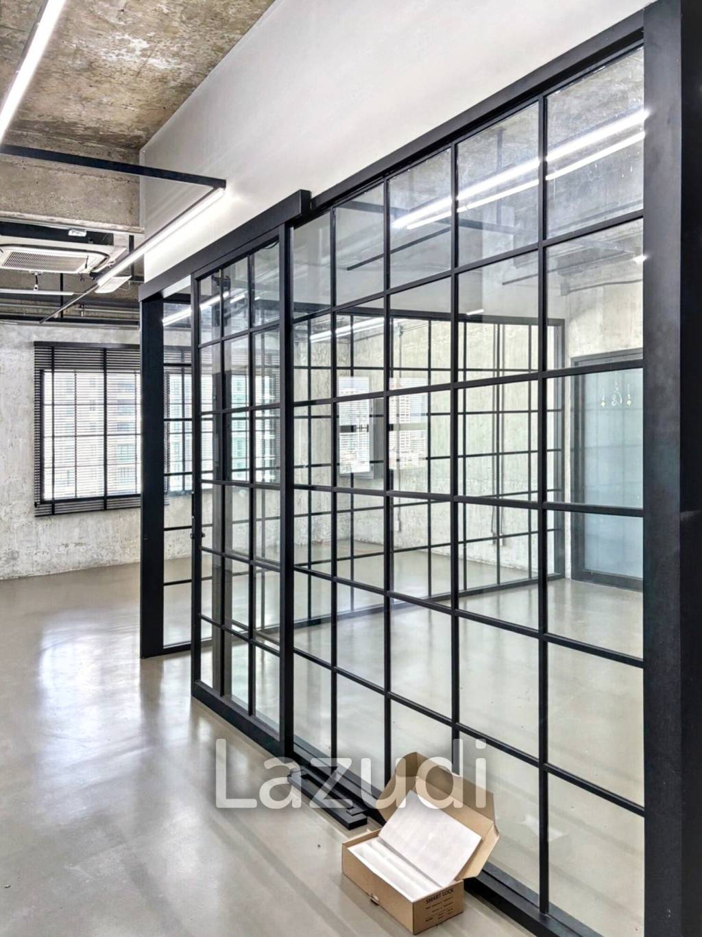 Luxury Industrial Office in Khlong Toei Bangkok