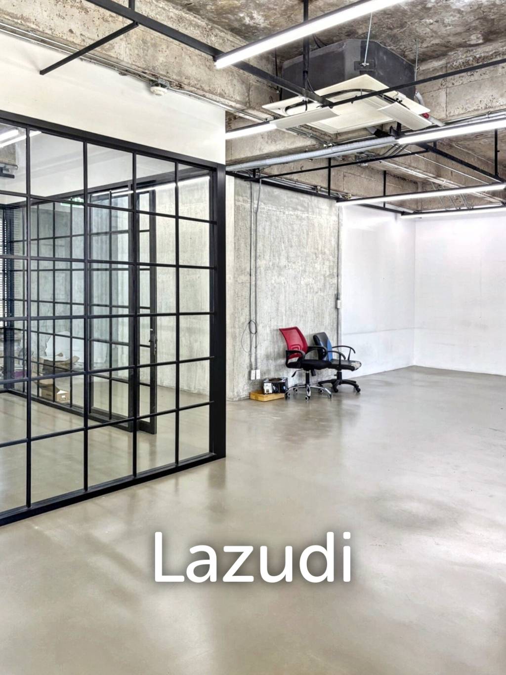 Luxury Industrial Office in Khlong Toei Bangkok