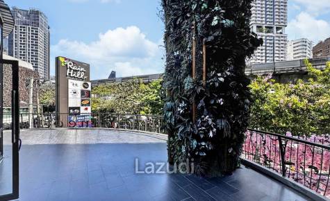 Space for a Restaurant Bar at Rain Hill Bangkok