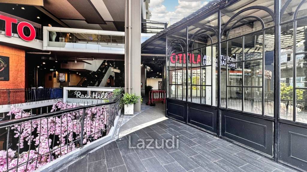 Space for a Restaurant Bar at Rain Hill Bangkok