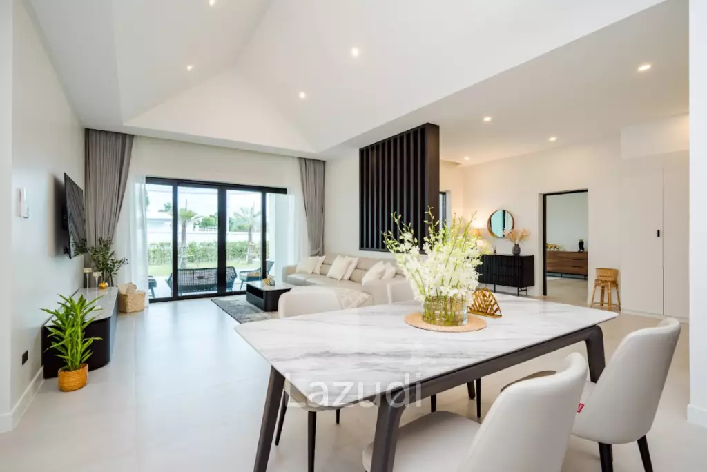3 Bed 4 Bath 243.50 SQ.M SBS SOMBUN SAB REAL ESTATE