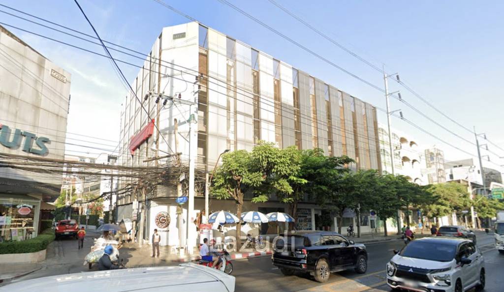 Commercial Building on Pridi (Bangkok)