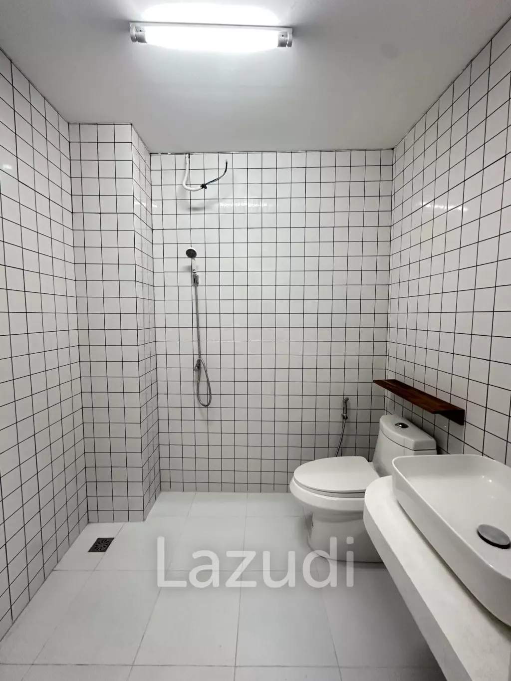 4-Bedroom 3 bedroom Townhouse in Charoen Rat