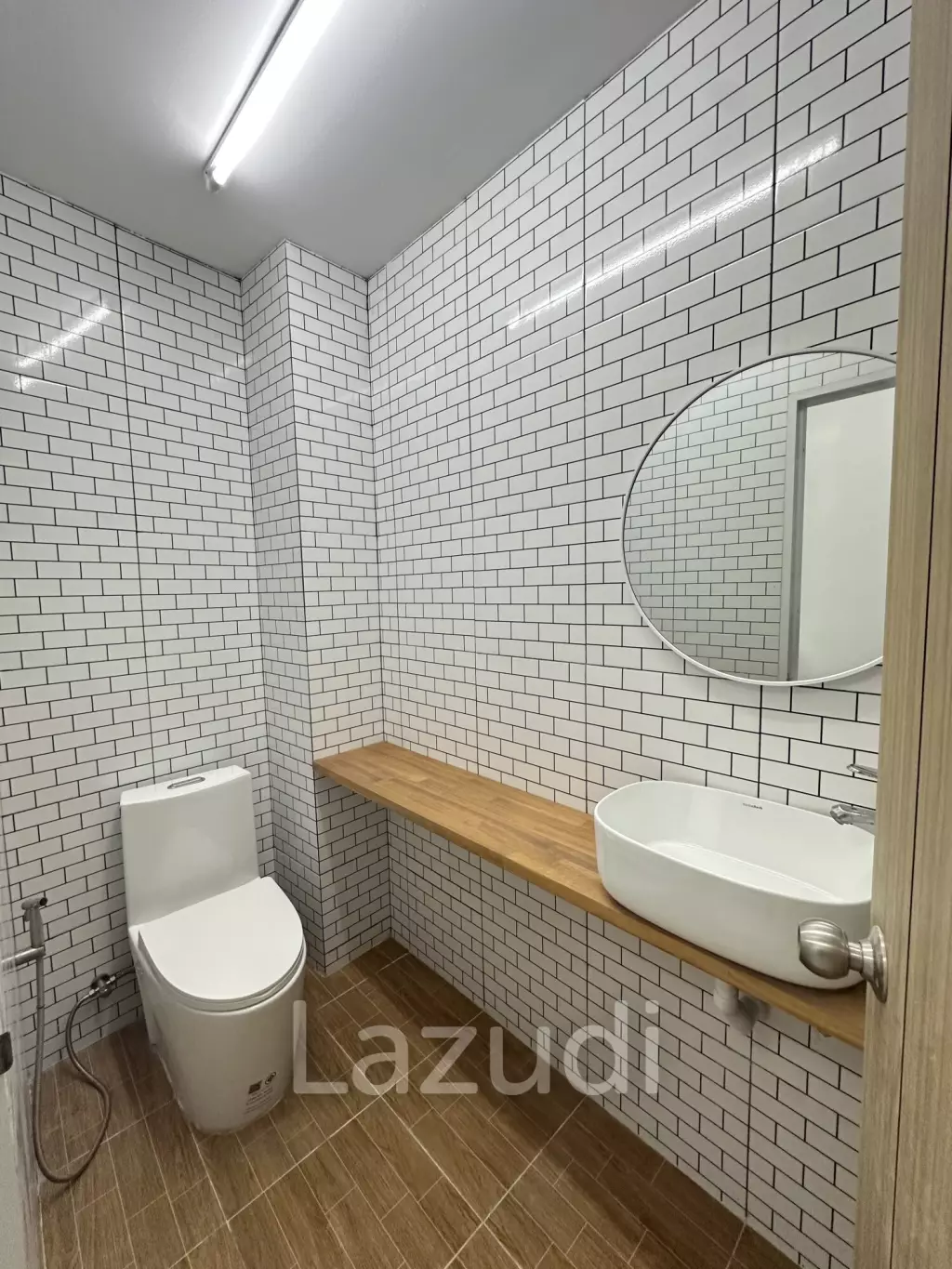 4-Bedroom 3 bedroom Townhouse in Charoen Rat