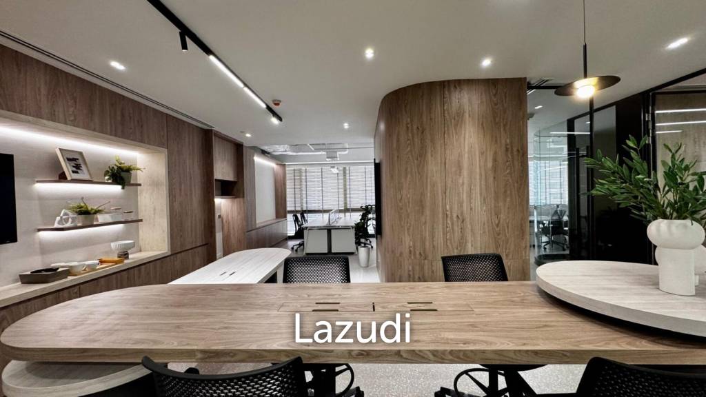 Ultra Luxury Office for Rent in Gaysorn Amarin Tower