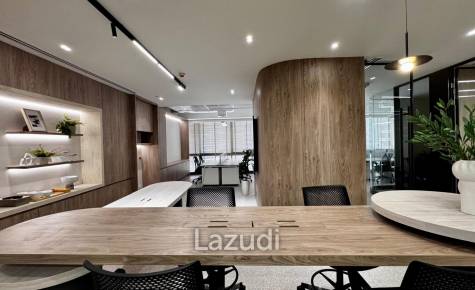 Ultra Luxury Office for Rent in Gaysorn Amarin Tower