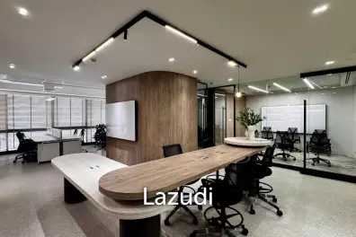 Ultra Luxury Office for Rent in Gaysorn Amarin Tower
