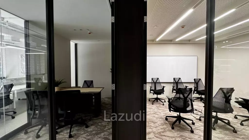Ultra Luxury Office for Rent in Gaysorn Amarin Tower