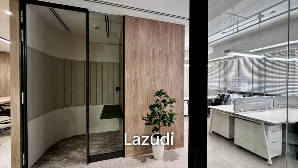 Ultra Luxury Office for Rent in Gaysorn Amarin Tower