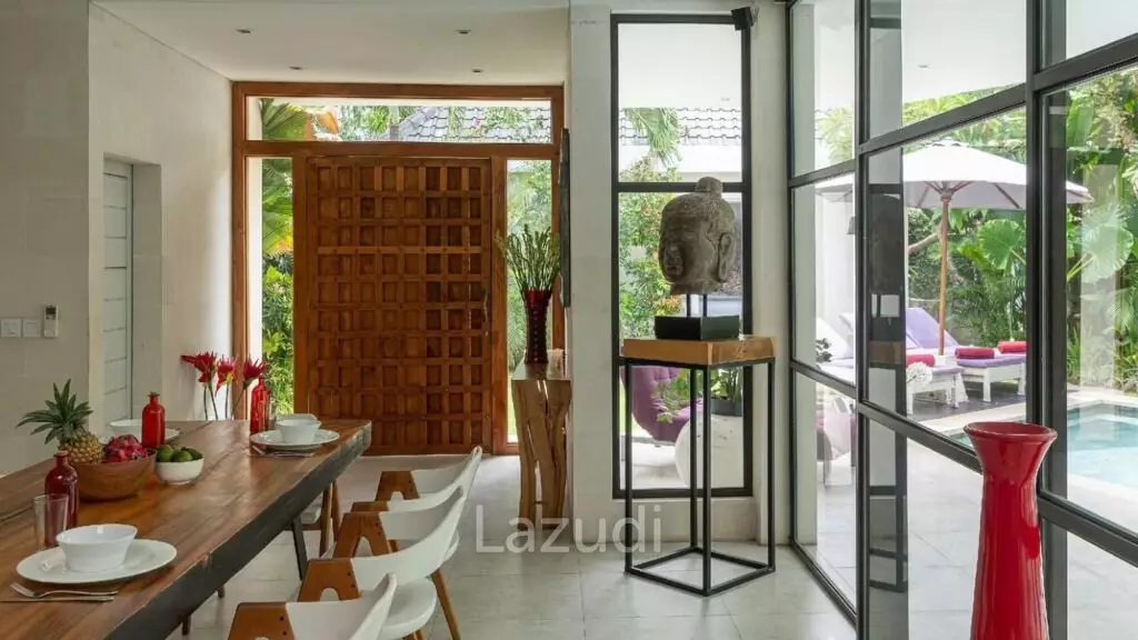 Elegant Villa in Seminyak, Walking Distance to the Beach