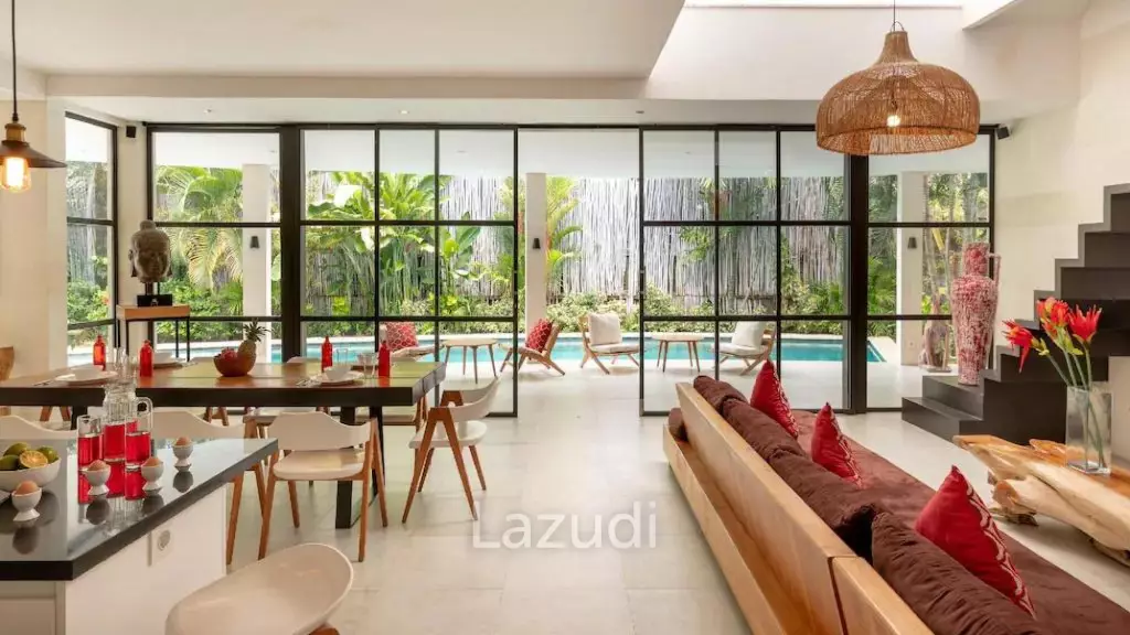 Elegant Villa in Seminyak, Walking Distance to the Beach